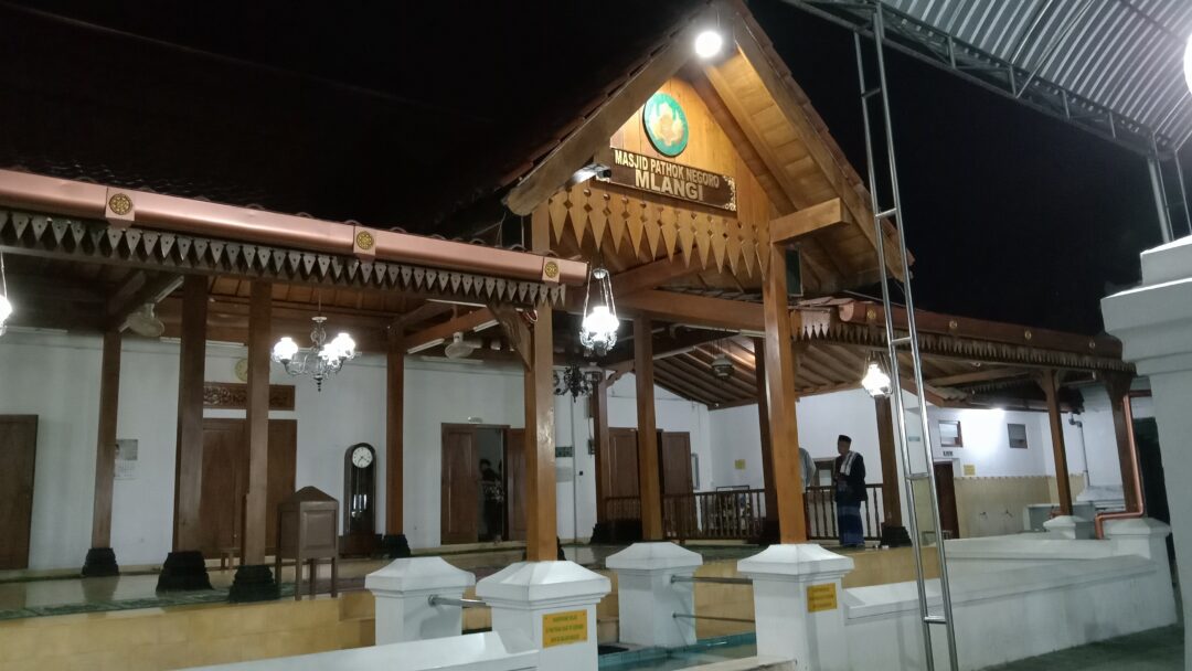 masjid pathok negara mlangi